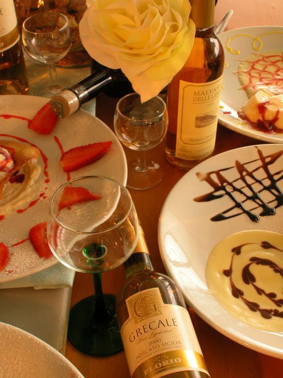 Hotel Il Cavaliere Nero تيرّينْيا المظهر الخارجي الصورة