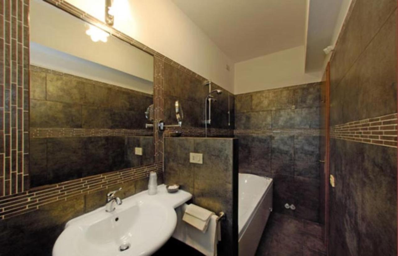 Hotel Il Cavaliere Nero تيرّينْيا المظهر الخارجي الصورة