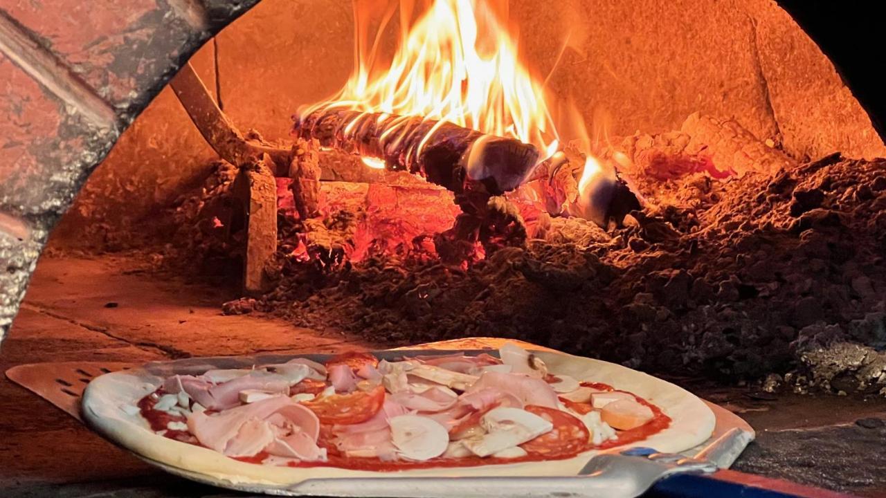 Hotel Il Cavaliere Nero تيرّينْيا المظهر الخارجي الصورة