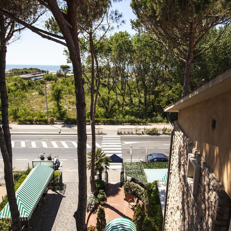 Hotel Il Cavaliere Nero تيرّينْيا المظهر الخارجي الصورة