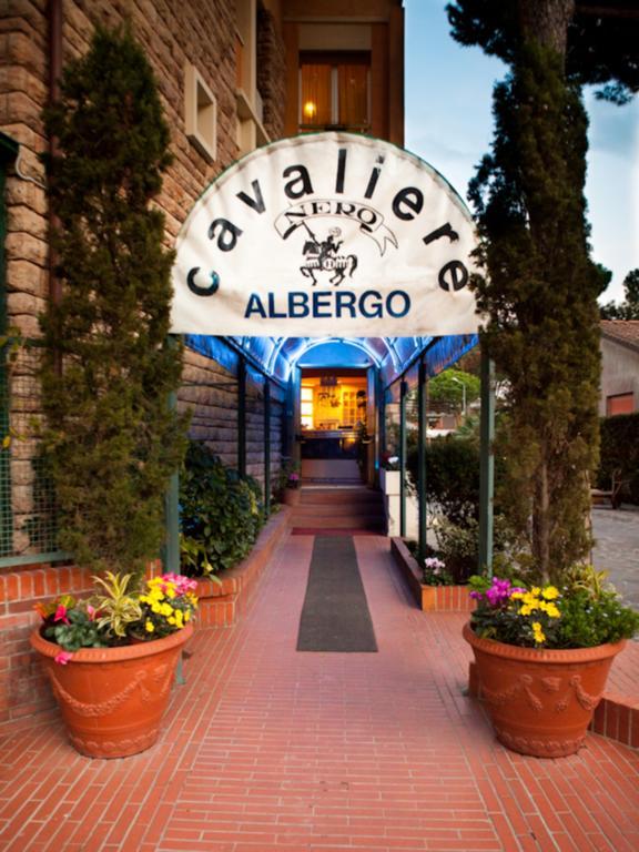 Hotel Il Cavaliere Nero تيرّينْيا المظهر الخارجي الصورة